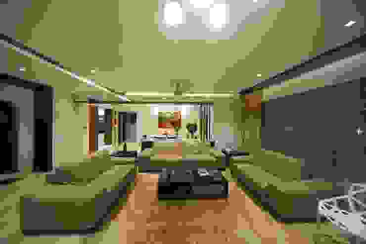 Samrath Paradise IMAGE N SHAPE Modern living room