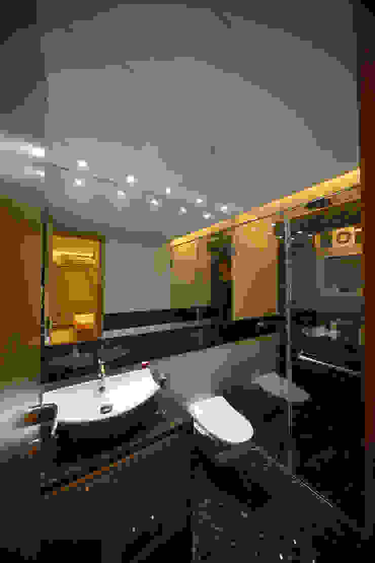 Samrath Paradise IMAGE N SHAPE Modern bathroom