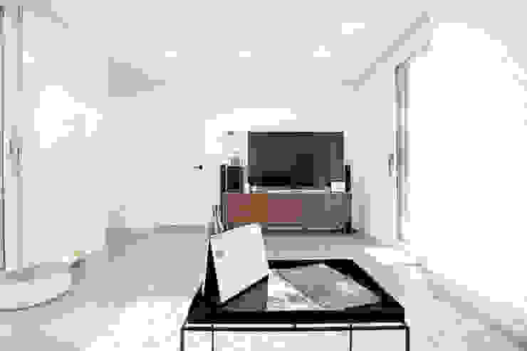 한글주택(주) Modern living room