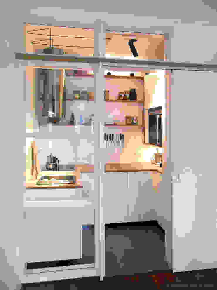 Miniküche studio jan homann Moderne Küchen Holz Weiß Eiche,Weiß,U-Form,Küche,Klein,kleine Küche,schwarz,weiße Küche