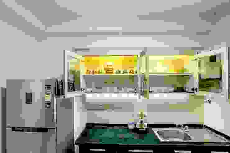 Ezhilagam, Spacestudiochennai Spacestudiochennai Modern kitchen Cabinetry,Furniture,Countertop,Tap,Sink,Kitchen sink,Kitchen,Plumbing fixture,Interior design,Floor