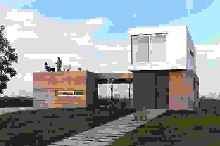 BAM! arquitectura Modern houses Concrete White