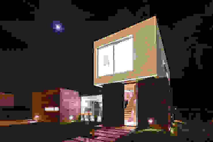BAM! arquitectura Modern houses Concrete White