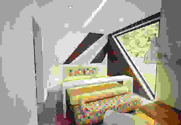 Suite 3 Quartos modernos por Tiago Martins - 3D Moderno