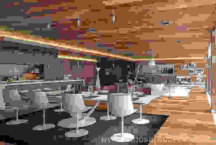 House by River side โดย Matos Architects โมเดิร์น ไม้ผสมพลาสติก