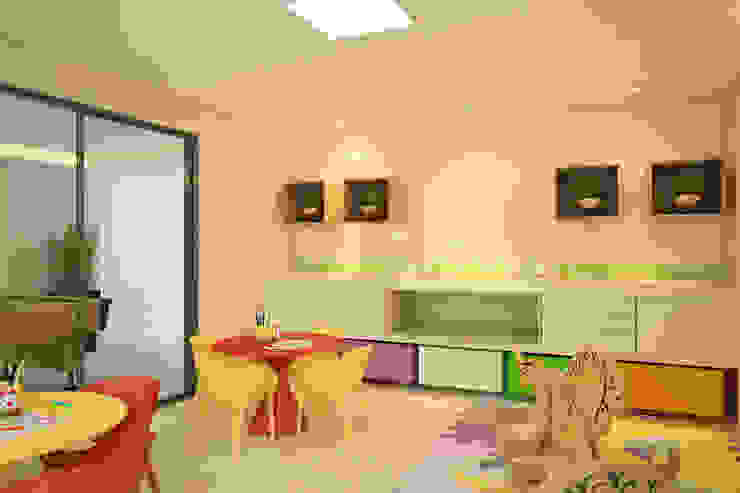 Tárcyla & Savane Arquitetas Associadas Stanza dei bambini moderna