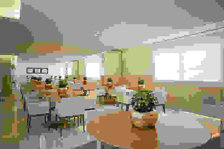 Tárcyla & Savane Arquitetas Associadas Soggiorno moderno