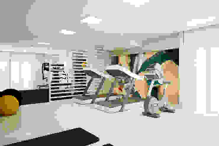 Tárcyla & Savane Arquitetas Associadas Palestra in stile moderno