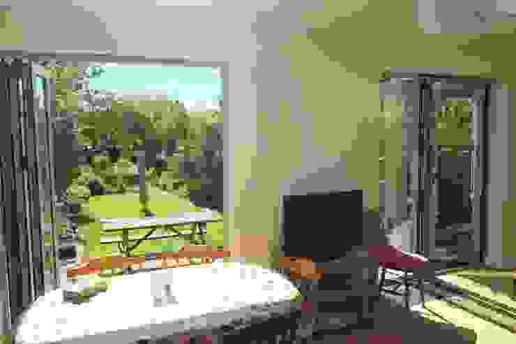 Single Storey Extension Reginald Road—Northwood London Building Renovation Modern dining room