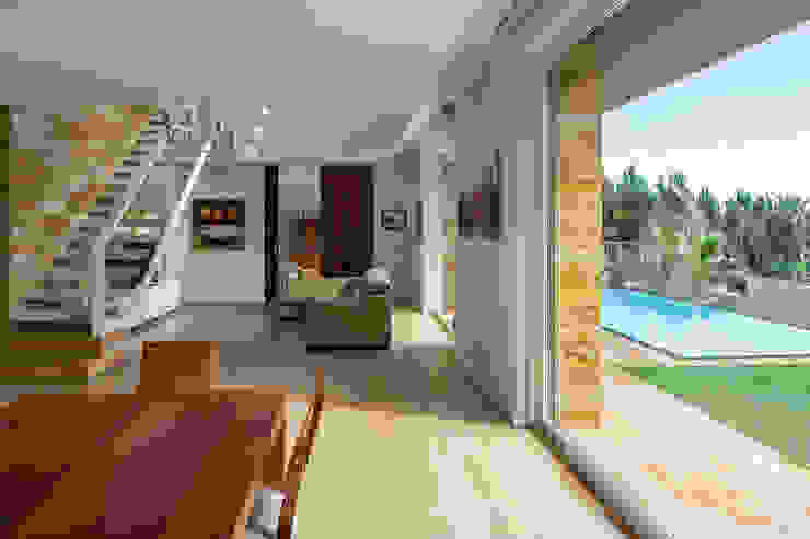 Casa E | 08023 architects Simon Garcia | arqfoto Moderne woonkamers