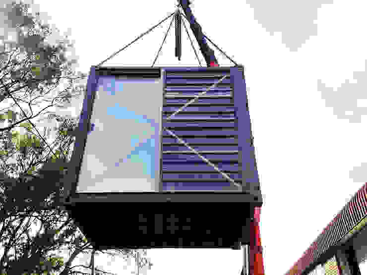 Roast republic container, A4AC Architects A4AC Architects Bedrijfsruimten Metaal Grijs Bars & clubs