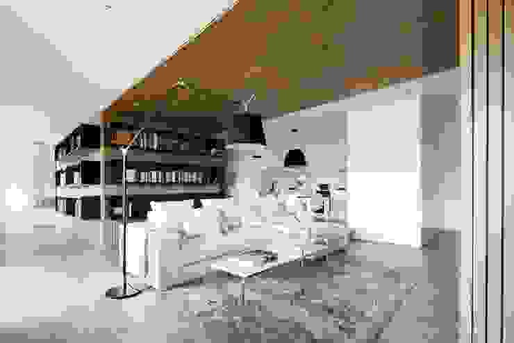 GSI Interior Design & Manufacture Minimalist media room