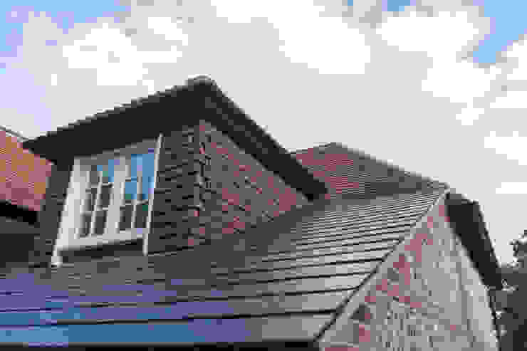 White Horse Pub Hampshire Design Consultancy Ltd. Spa phong cách đồng quê