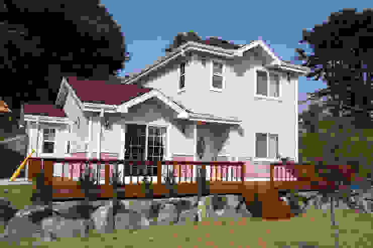팀버하우스 2 homify Дома в классическом стиле