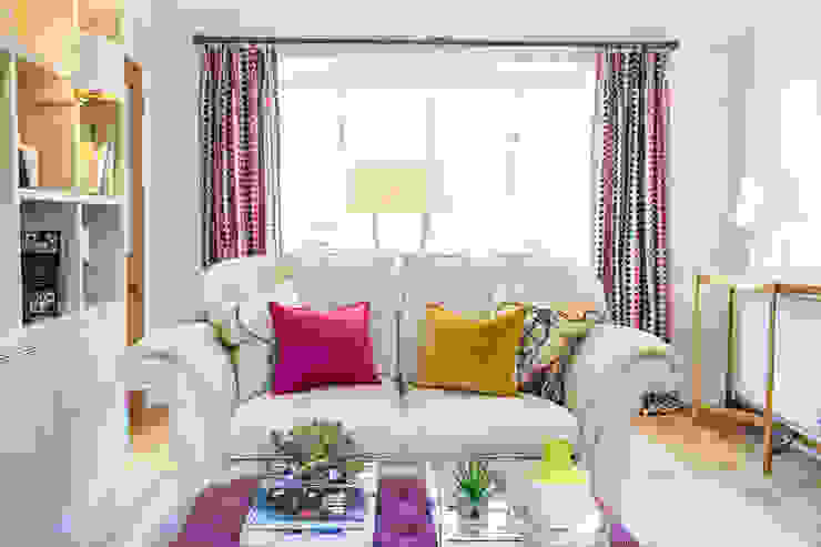 Colourful Transformation Lauren Gilberthorpe Interiors ห้องนั่งเล่น Purple/Violet