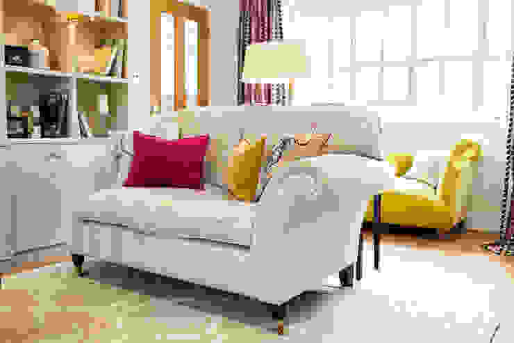 Colourful Transformation Lauren Gilberthorpe Interiors ห้องนั่งเล่น Pink