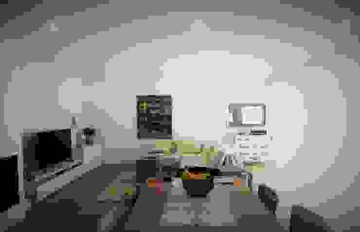 Phòng ăn phong cách hiện đại bởi Jesus Correia Arquitecto Hiện đại