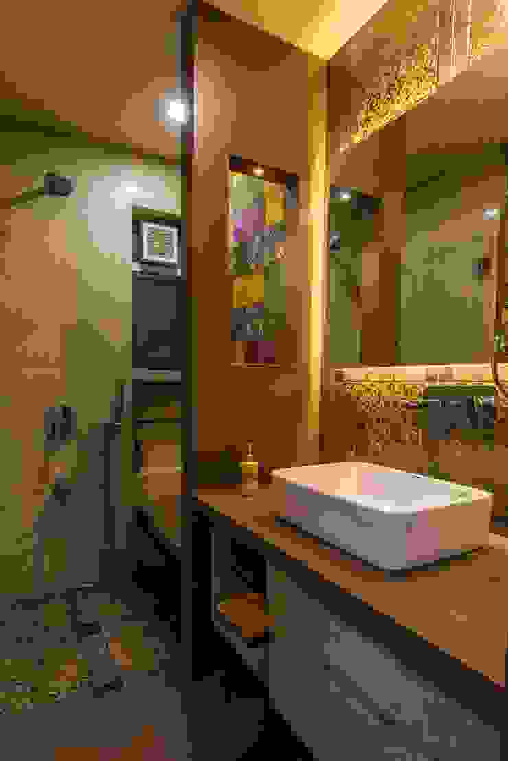 Spa bathroom iSTUDIO Architecture Classic style bathroom