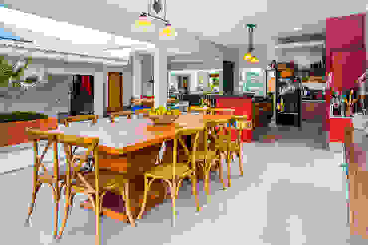 Daniele Galante Arquitetura Balcone, Veranda & Terrazza in stile moderno