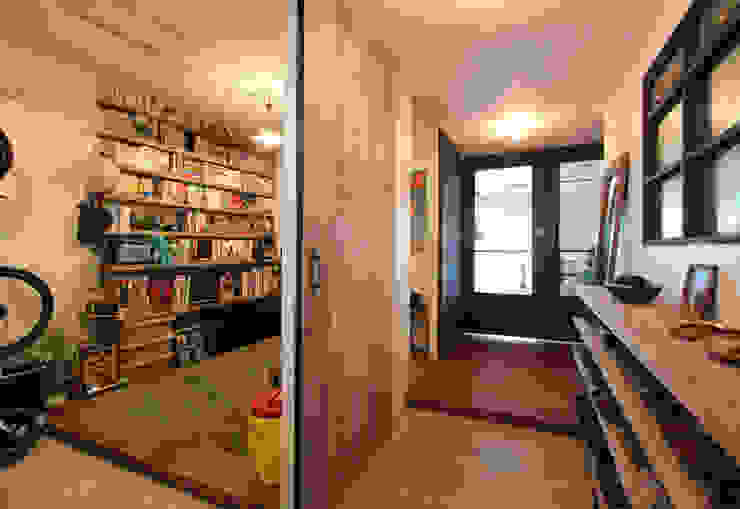 vintage×sozai nuリノベーション Minimalist corridor, hallway & stairs
