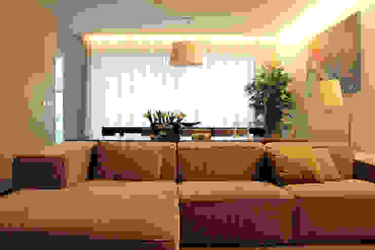 APARTAMENTO AF_PÓVOA DE VARZIM_2013 PFS-arquitectura Salas de estar modernas