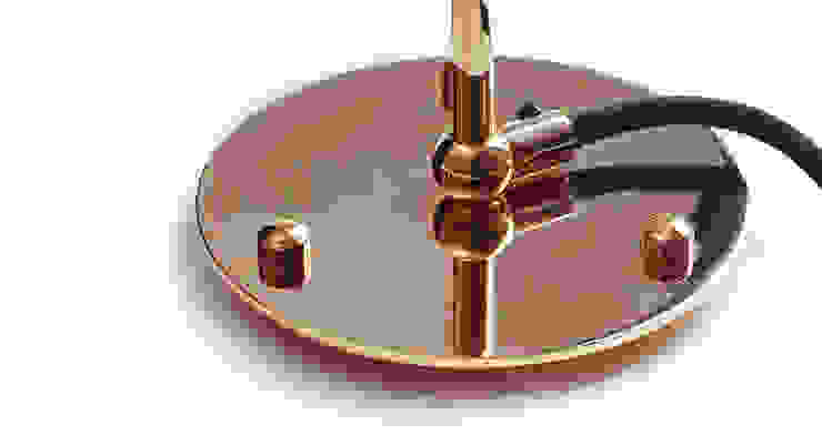 Detailschuss Tischleuchte DEPARSO