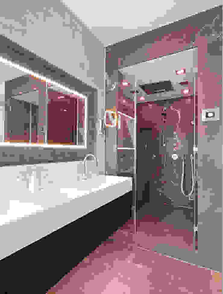 homify Salle de bain moderne Lavabos