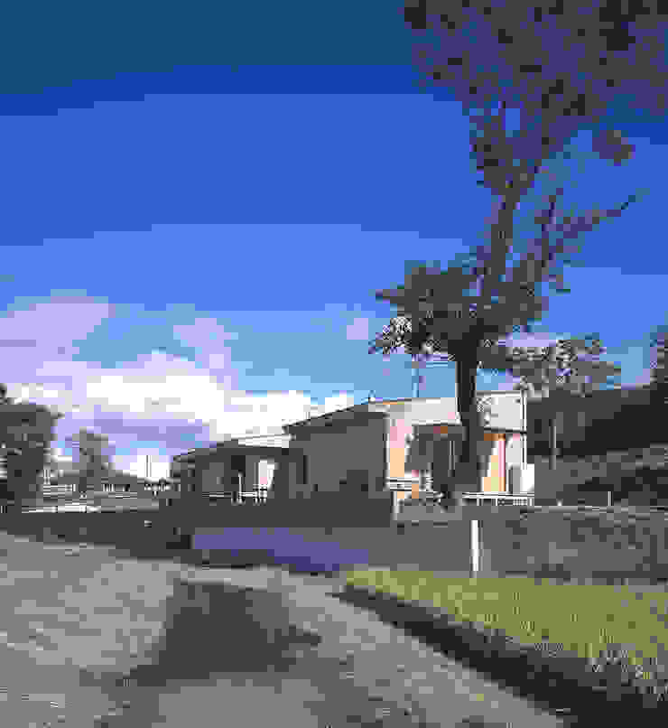 ㈱ライフ建築設計事務所 Modern houses