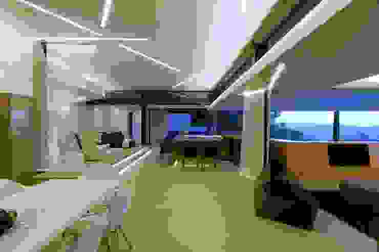 Concrete House Nico Van Der Meulen Architects Salones modernos