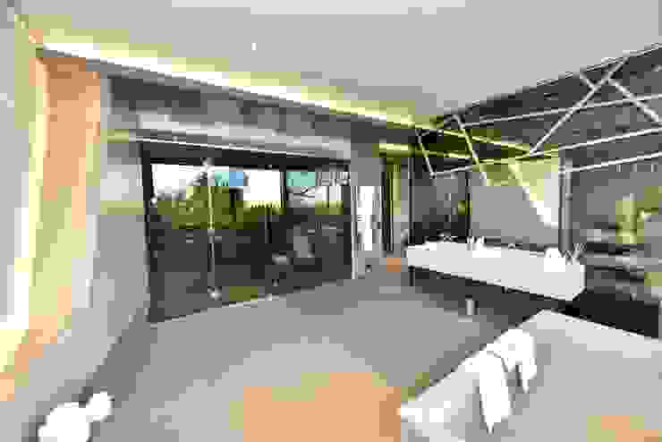 Concrete House Nico Van Der Meulen Architects Baños modernos