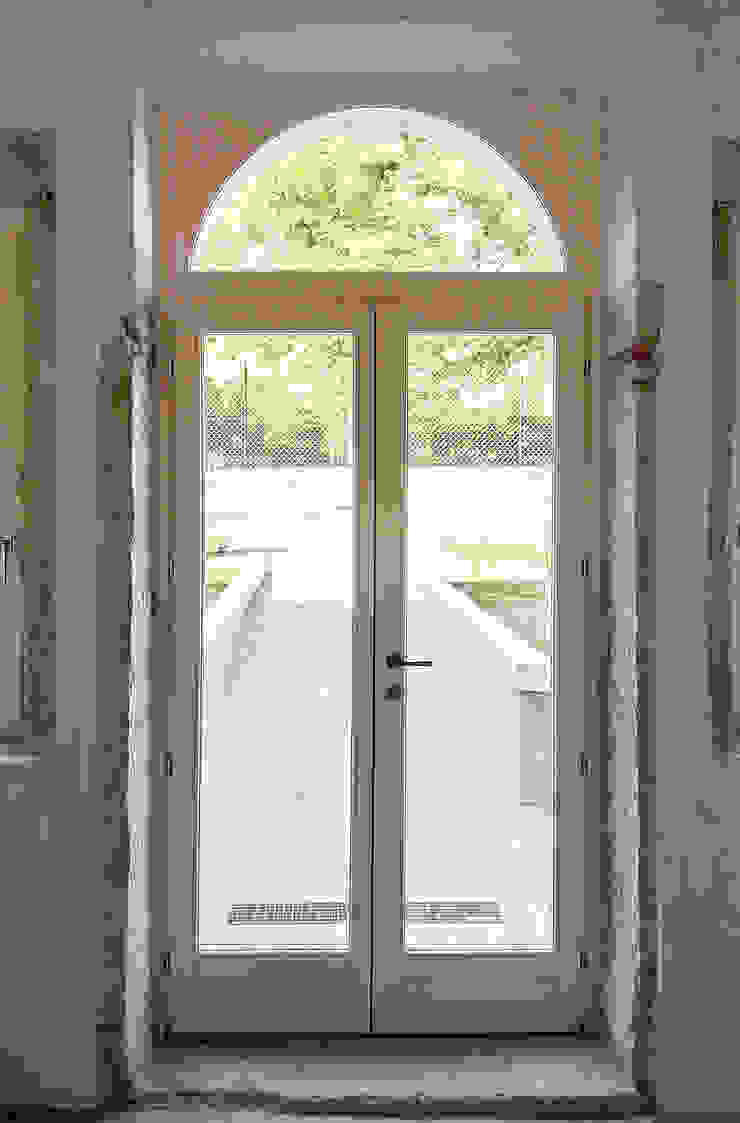 Progetto MORO SAS DI GIANNI MORO Modern windows & doors