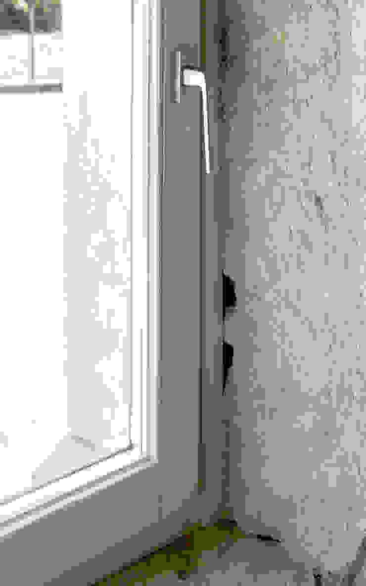 Progetto MORO SAS DI GIANNI MORO Modern windows & doors