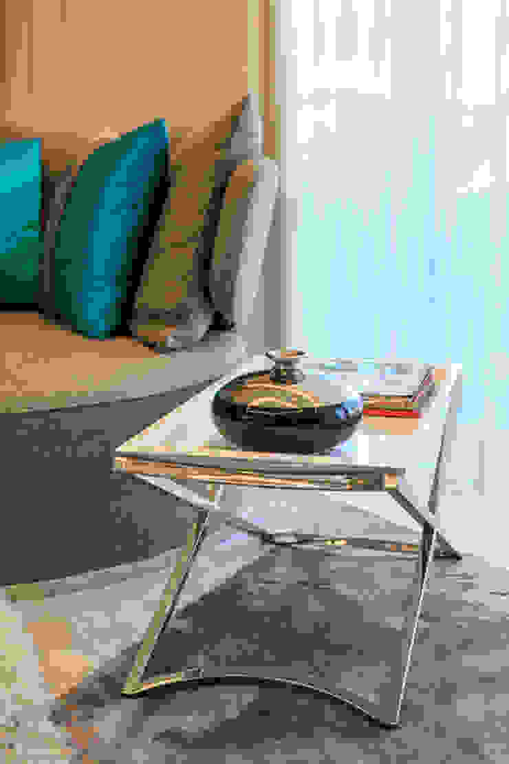 Moradia Algarve 2013 Atelier Ana Leonor Rocha Salas de estar modernas