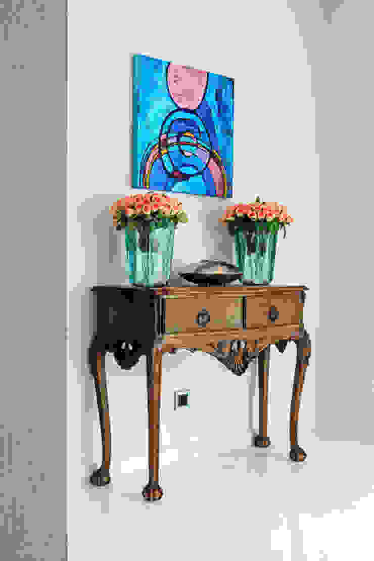 Moradia Algarve 2013 Atelier Ana Leonor Rocha Salas de estar modernas