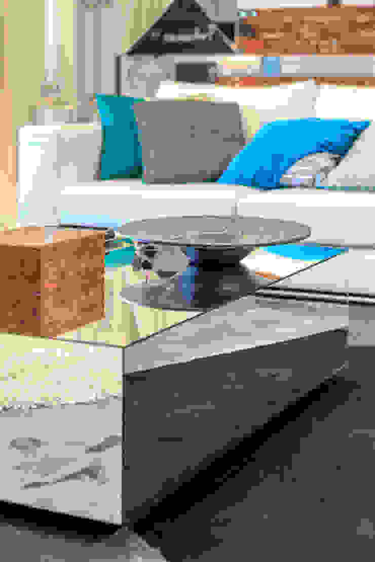 Moradia Algarve 2013 Atelier Ana Leonor Rocha Salas de estar modernas