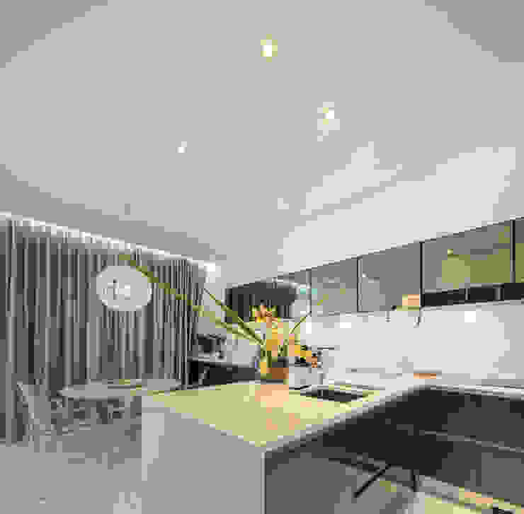 Moradia Algarve 2013 Atelier Ana Leonor Rocha Cozinhas modernas