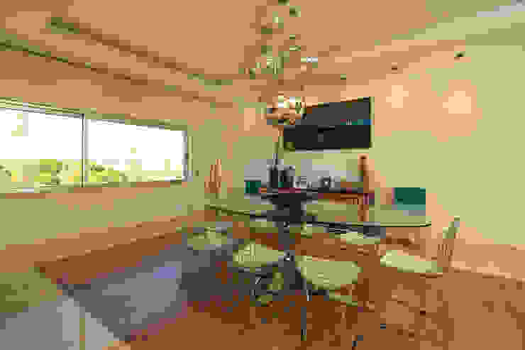 Moradia Algarve 2012 Atelier Ana Leonor Rocha Salas de jantar mediterrânicas