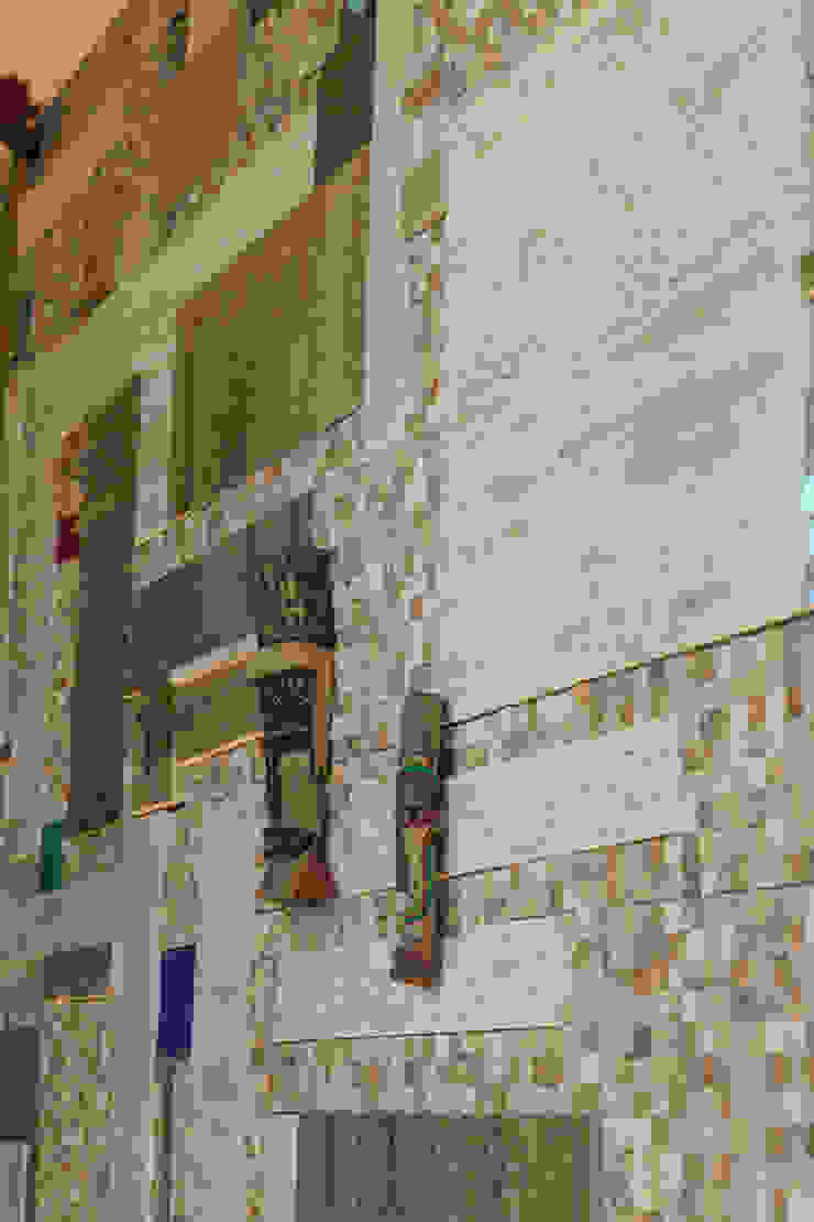 Moradia Algarve 2012 Atelier Ana Leonor Rocha Corredores, halls e escadas mediterrânicos