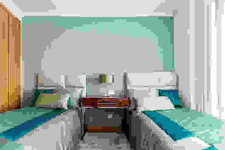 Modern style bedroom by Atelier Ana Leonor Rocha Modern