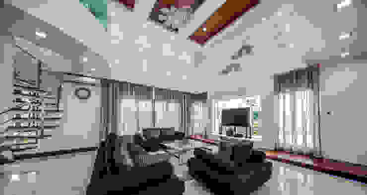 Majestic Contemporary | BUNGALOW Design Spirits Living room