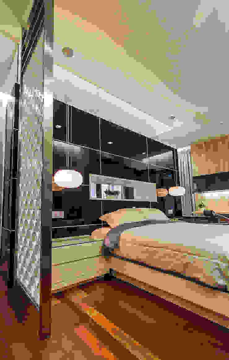 Majestic Contemporary | BUNGALOW Design Spirits Minimalist bedroom