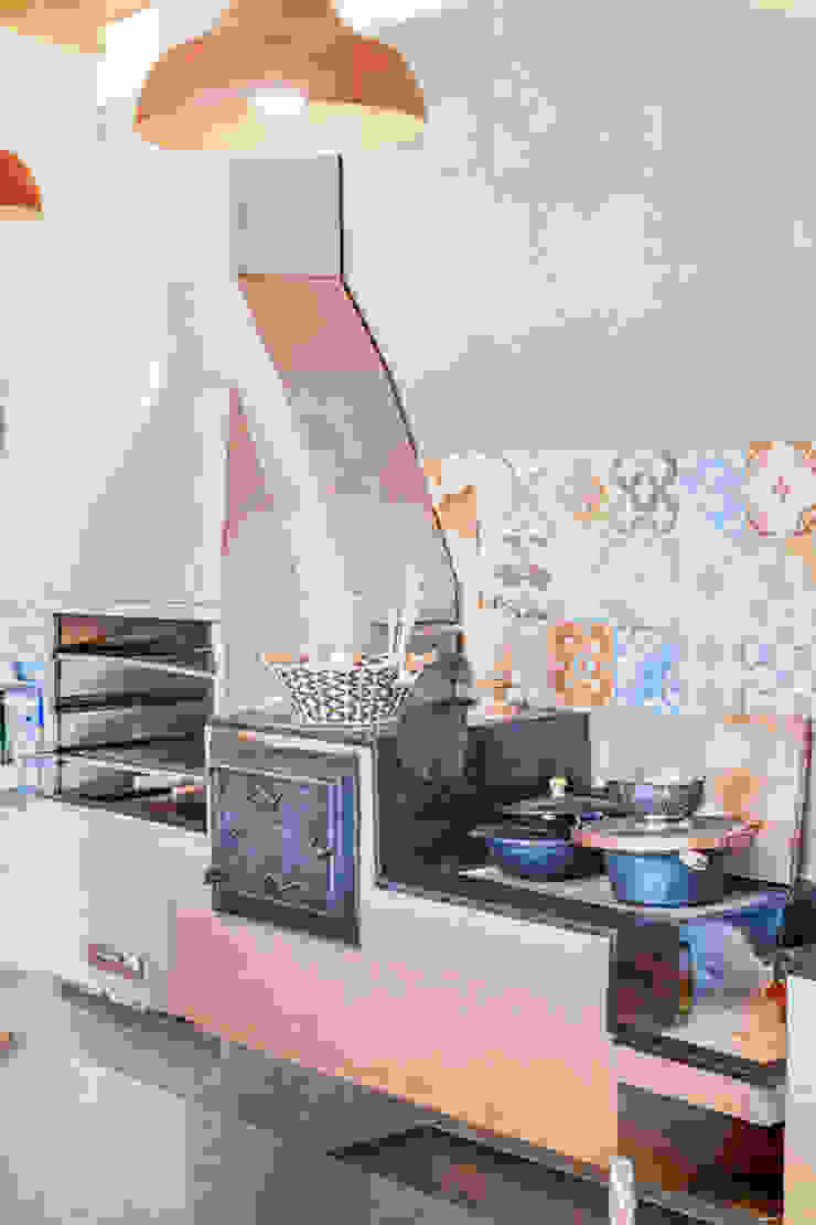 Casa de Campo, Juliana Lahóz Arquitetura Juliana Lahóz Arquitetura Kitchen