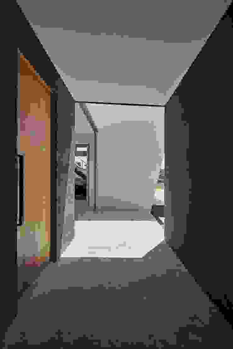 toki Architect design office Modern Houses