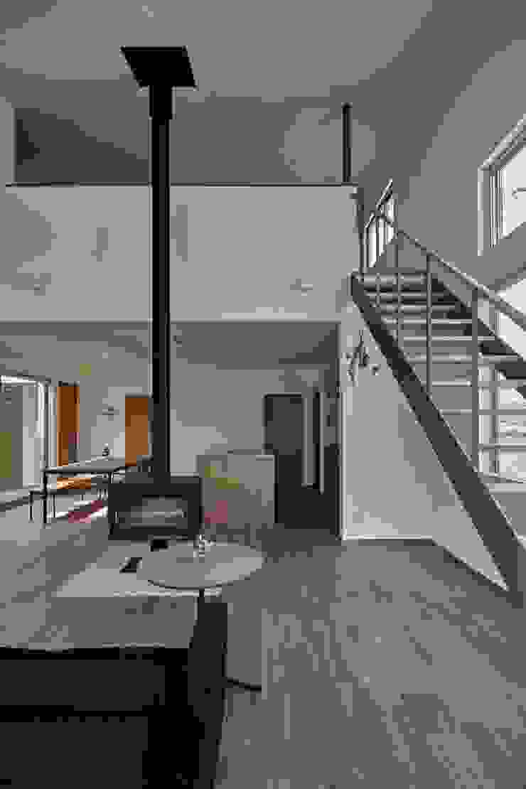 toki Architect design office Modern Living Room