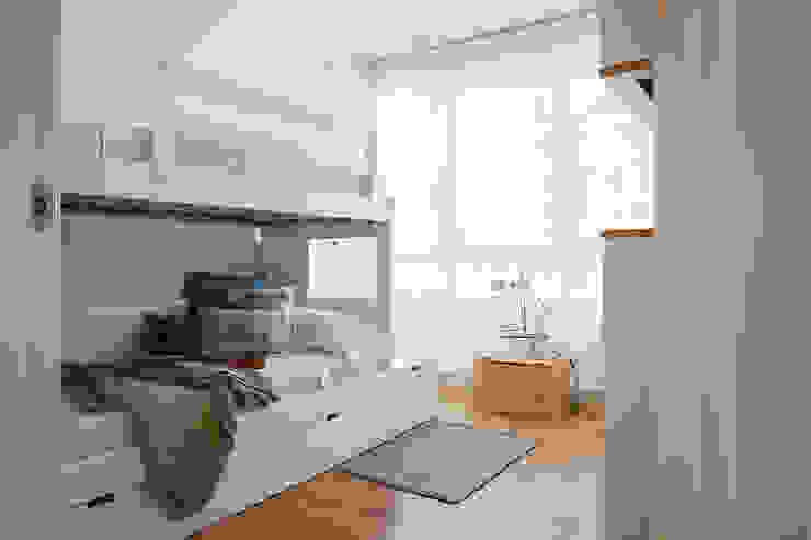 Детская комната в стиле модерн от Estibaliz Martín Interiorismo Модерн