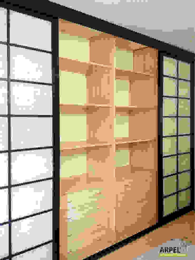 Interno cabina armadio con divisori verticali Arpel Camera da letto in stile asiatico Legno massello cabina armadio,armadio,giapponese,ante scorrevoli