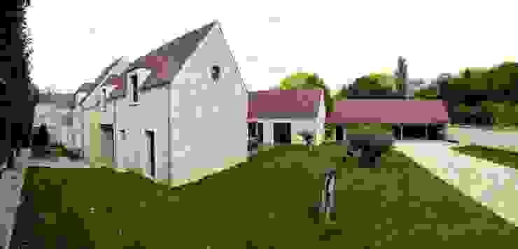 Get Wallpaper Renovation D Une Maison Traditionnelle En Maison Moderne Et For iPhone Free