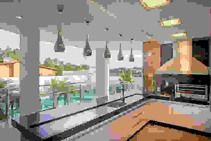 Arquiteto Aquiles Nícolas Kílaris Balcones y terrazas modernos