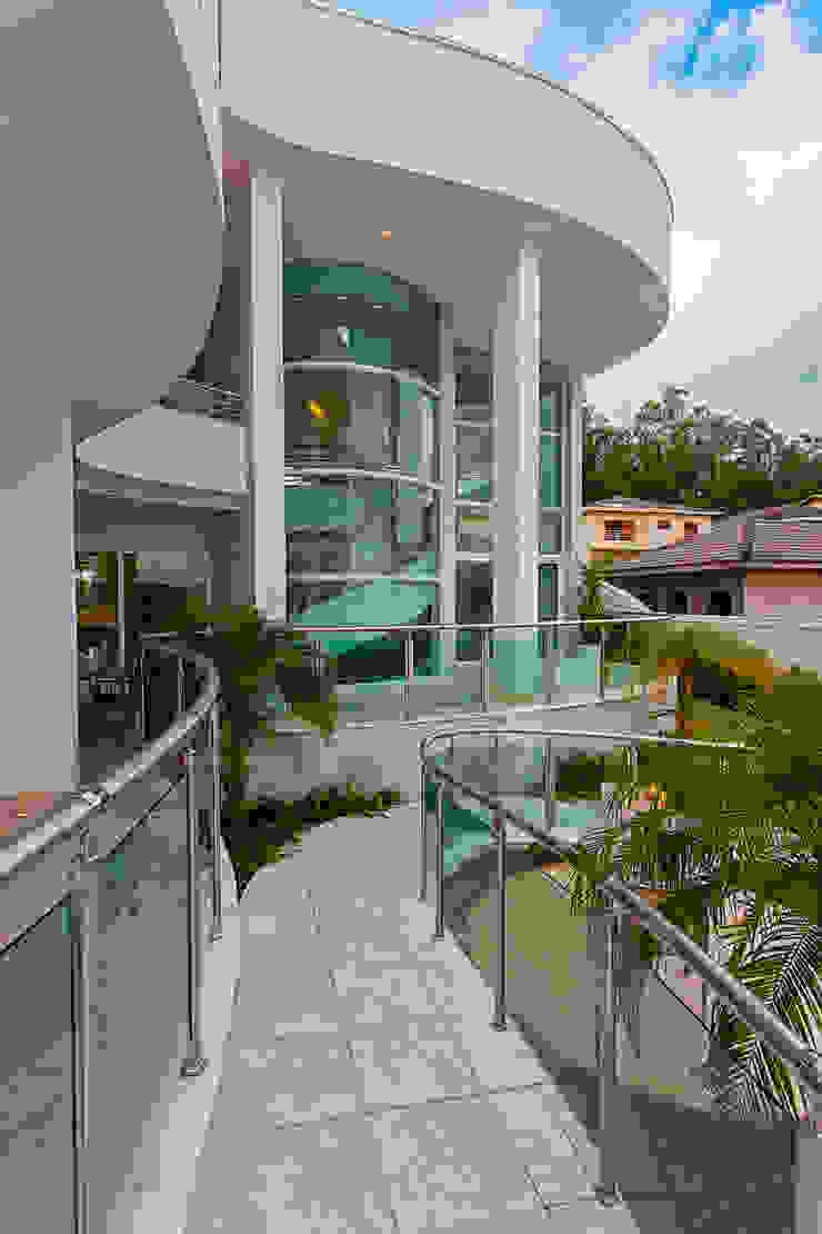 Arquiteto Aquiles Nícolas Kílaris Casas estilo moderno: ideas, arquitectura e imágenes