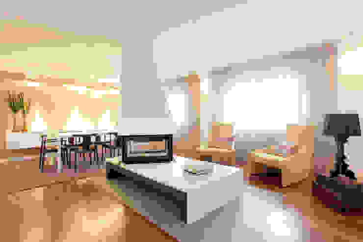 Remodelação T5 Picoas Salas de estar modernas por BL Design Arquitectura e Interiores Moderno